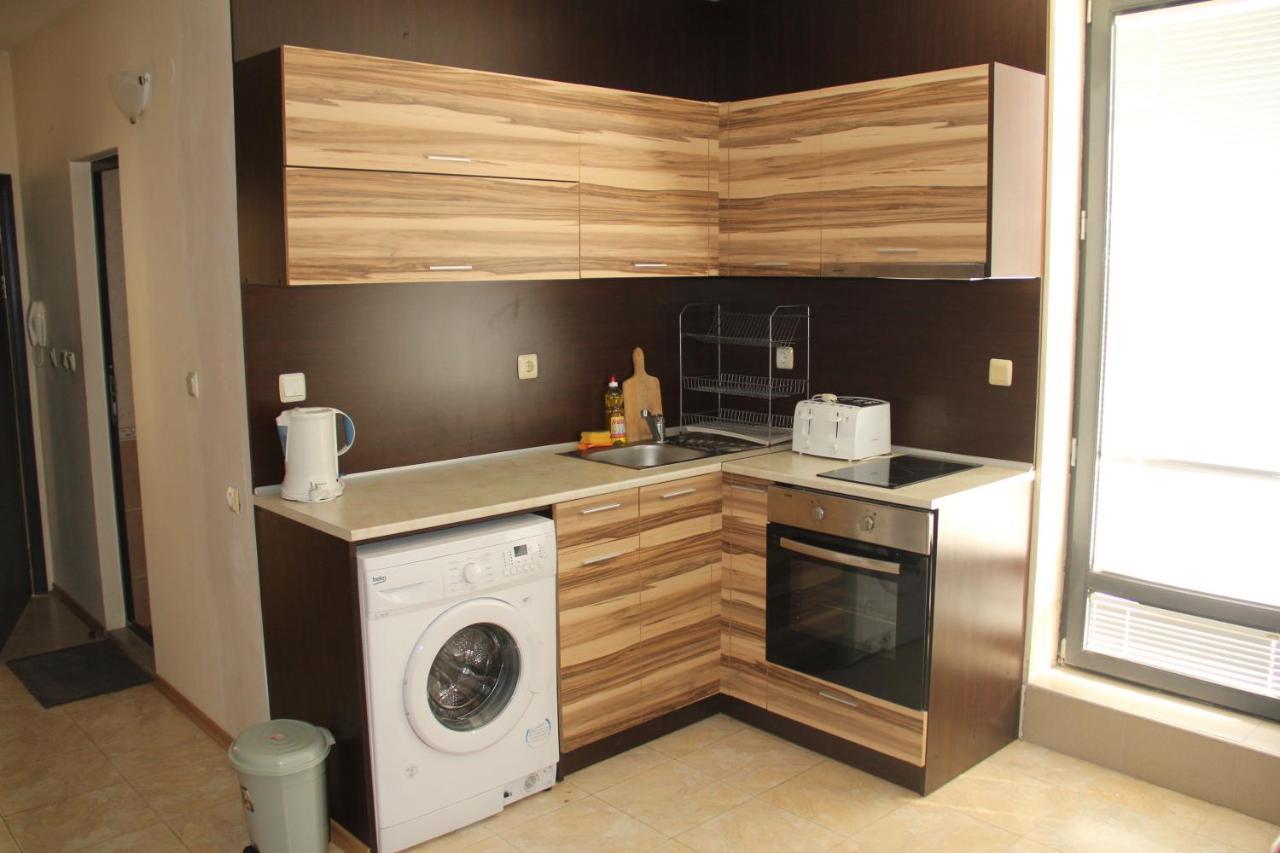 Ivtour Apartments In Yalta Complex Złote Piaski Zewnętrze zdjęcie
