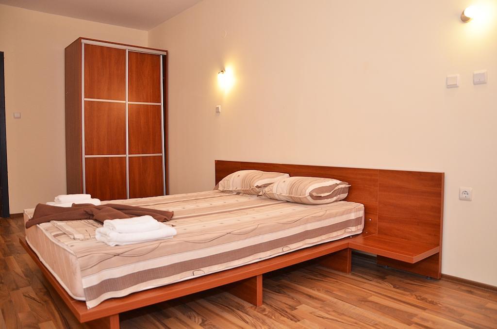 Ivtour Apartments In Yalta Complex Złote Piaski Pokój zdjęcie